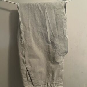 Dockers Men's Light Classic Fit Khakis